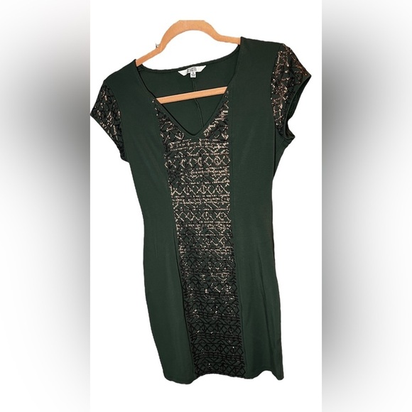 BB Dakota Green Bronze Sequined Short Sleeve Sheath Mini Dress Size Small - Picture 1 of 8